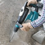 MAKITA HR4013C Młot udarowo-obrotowy SDS Max 1100 W, udar 8J AVT walizka + dłuta