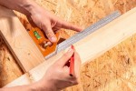 NEO TOOLS 72-125 Kątownik wielofuncyjny 300 mm, z poziomicą