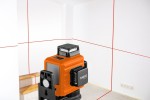 NEO TOOLS 75-104 Laser 3D płaszczyznowy 15 m, czerwony, walizka, tarcza celownicza, magnetyczny uchwyt, ładowarka