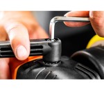 NEO TOOLS 04-700 Polerka Dual Action 710 W, 125 mm, obroty 2000 - 4600