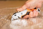 NEO TOOLS 63-706 Nóż z ostrzem trapezowym, 1+5 ostrzy