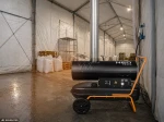 Nagrzewnica olejowa z odprowadzeniem spalin 20 kW 720 m3/h zbiornik 36 l NEO TOOLS 90-086-1