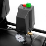 Kompresor dwutłokowy Black Pro B3800B 200 l 10 bar 4 KM / 3 kW 368.2 l/min 400 V AIRPRESS 360110