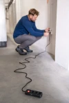 Przedłużacz listwowy 3 m 3 gniazda 3 x 1,5 mm2 czarny ON/OFF NEO TOOLS 90-183